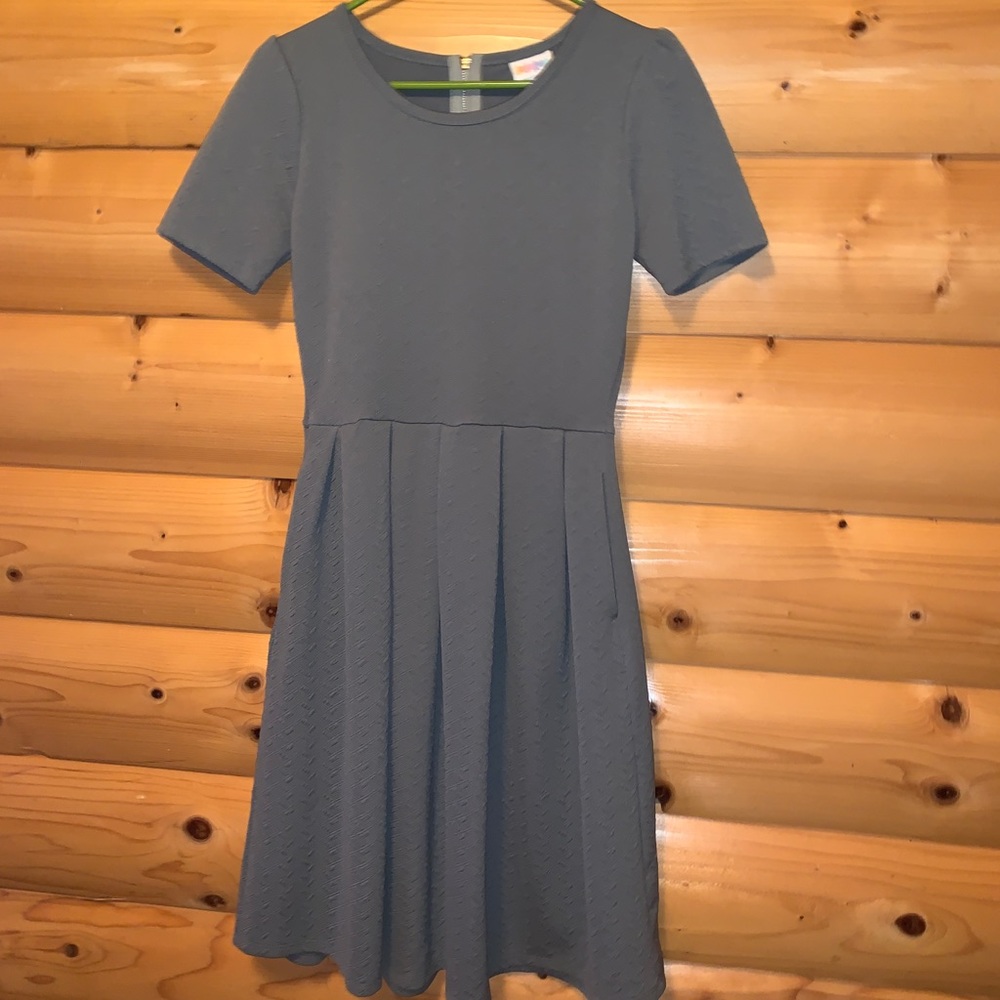 LuLaRoe Amelia
